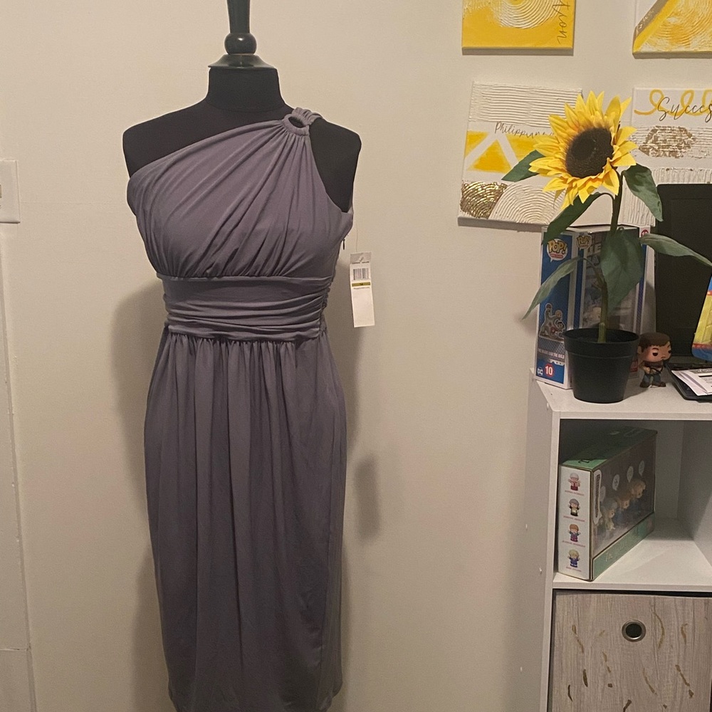 Gorgeous One Shoulder Dress